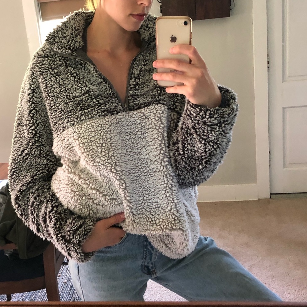 Thread & Supply Wubby fleece pullover